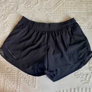 Lululemon Hotty Hot Short Long 4" Black